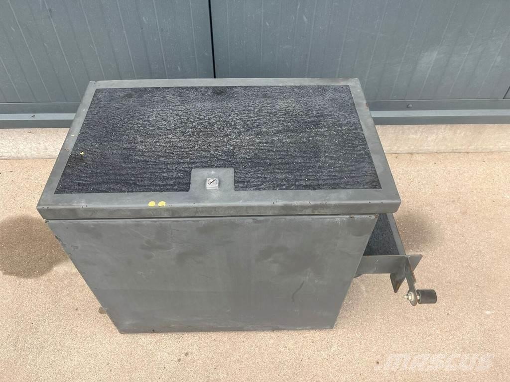 Liebherr / Toolbox Transport Sonstige