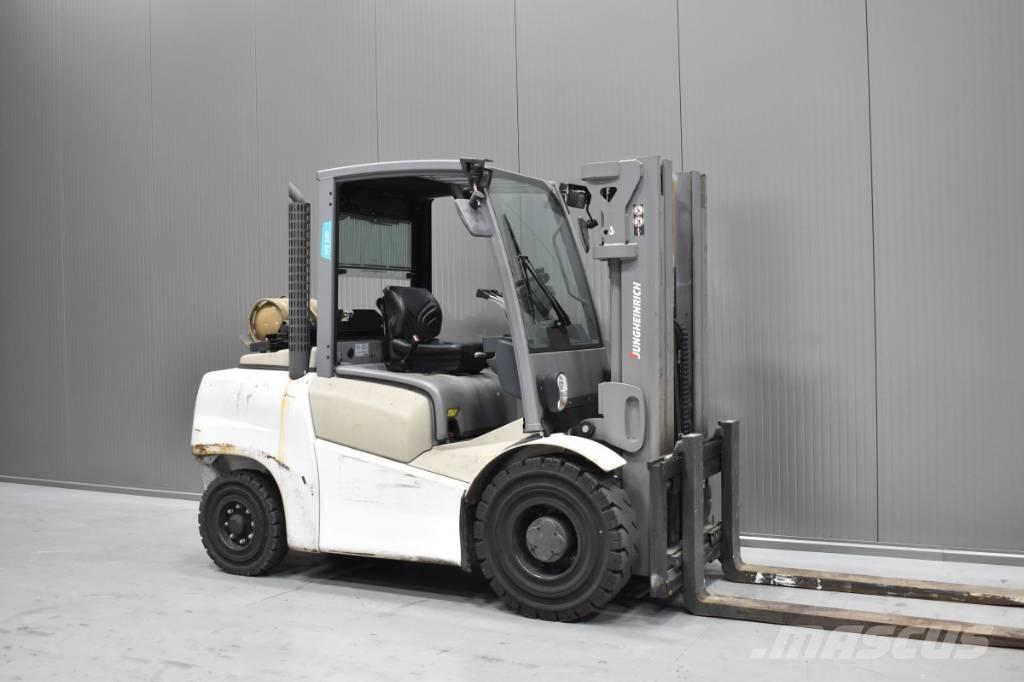 Jungheinrich TFG S50 Gasstapler