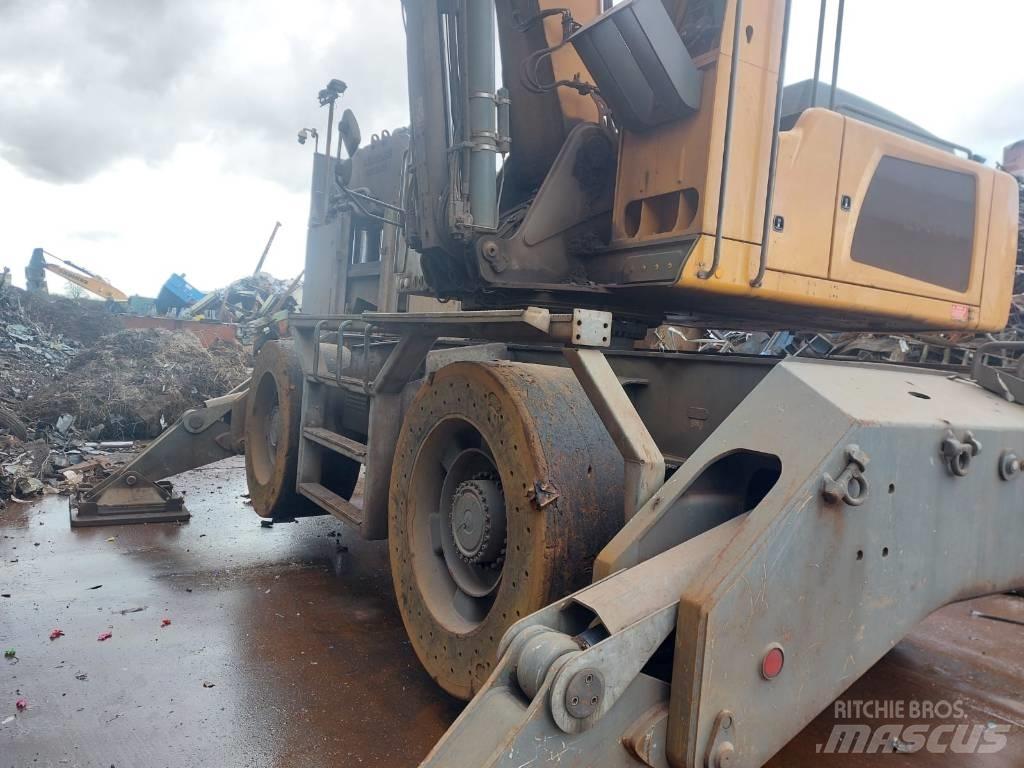 Liebherr LH 60 M Materialumschlag