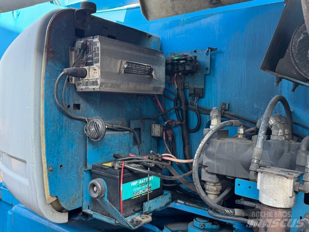 Genie 135/70 Gelenkteleskoparbeitsbühnen