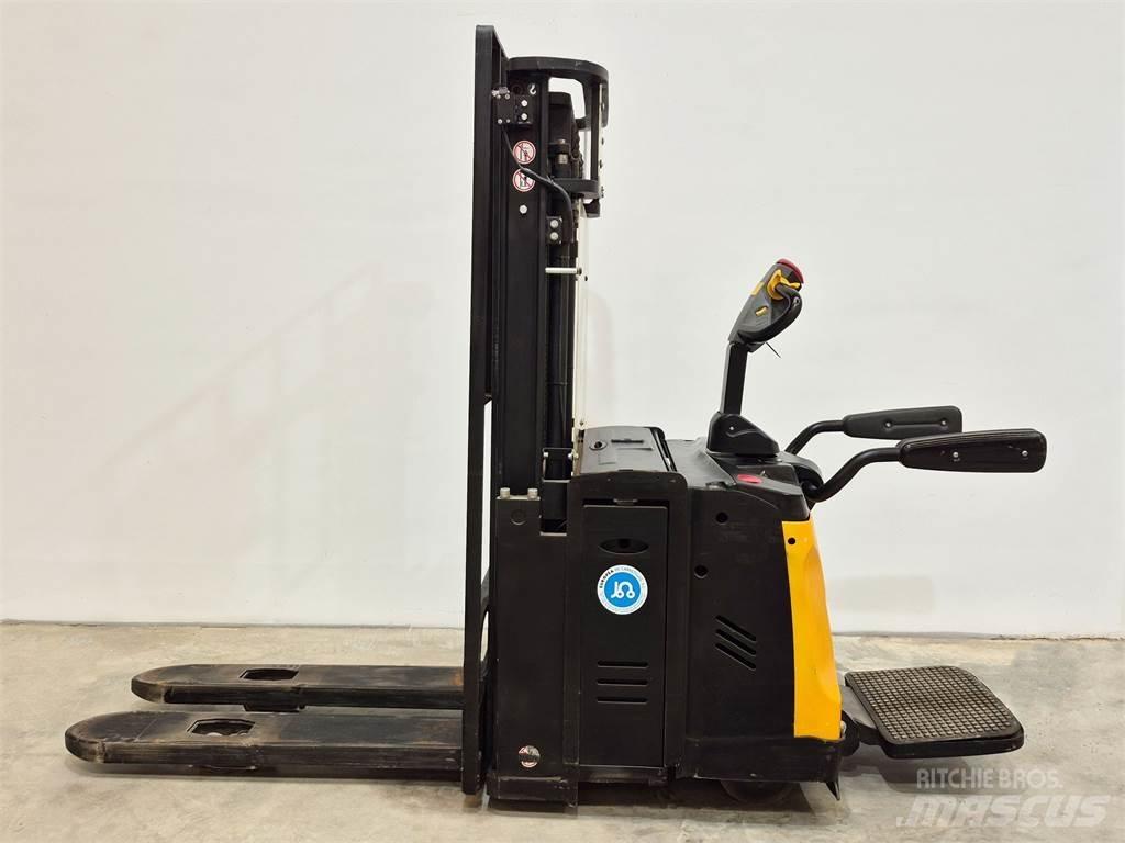  ES16 RSiL Litio Gabelstapler mit Fahrerstand