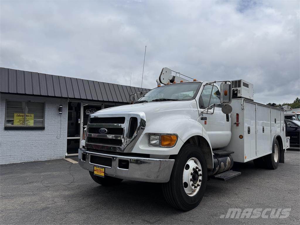 Ford F750 Kommunal-Sonderfahrzeuge