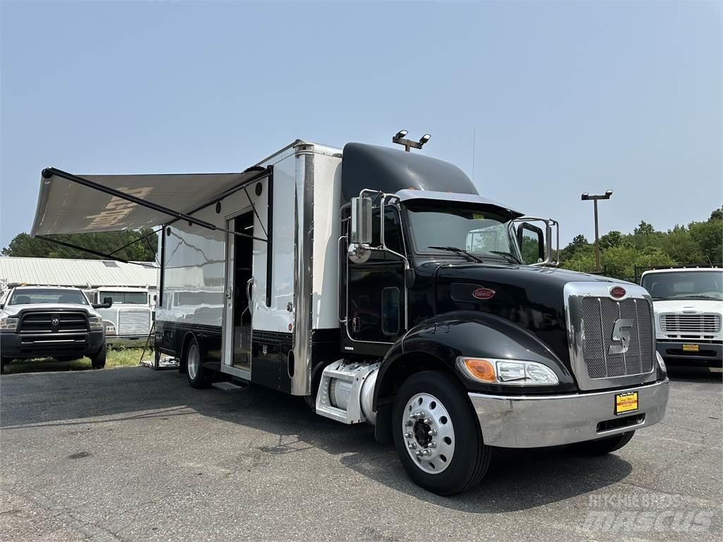 Peterbilt 337 Andere Fahrzeuge