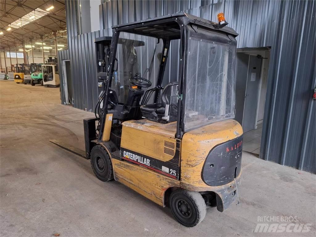 CAT EP25K Andere Gabelstapler