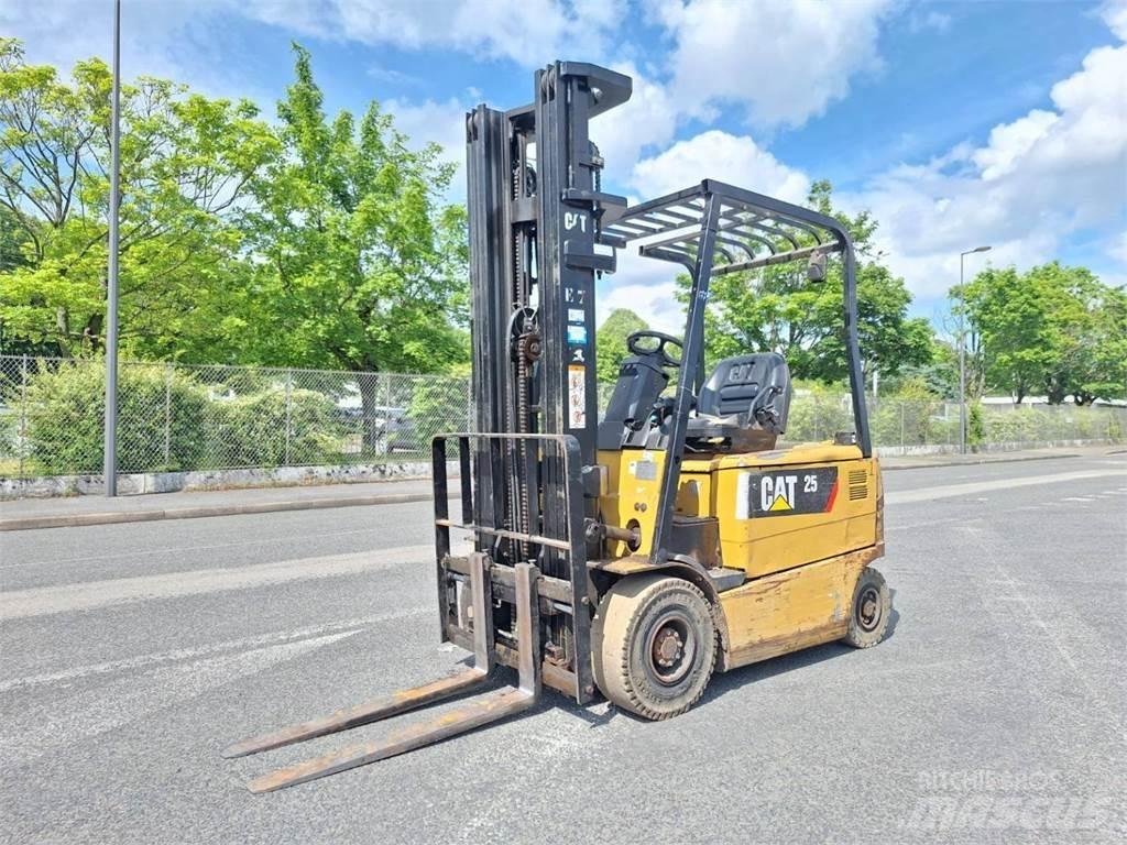 CAT EP25KP Andere Gabelstapler