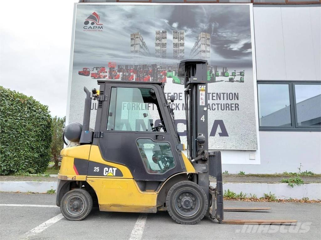 CAT GP25NTD Andere Gabelstapler