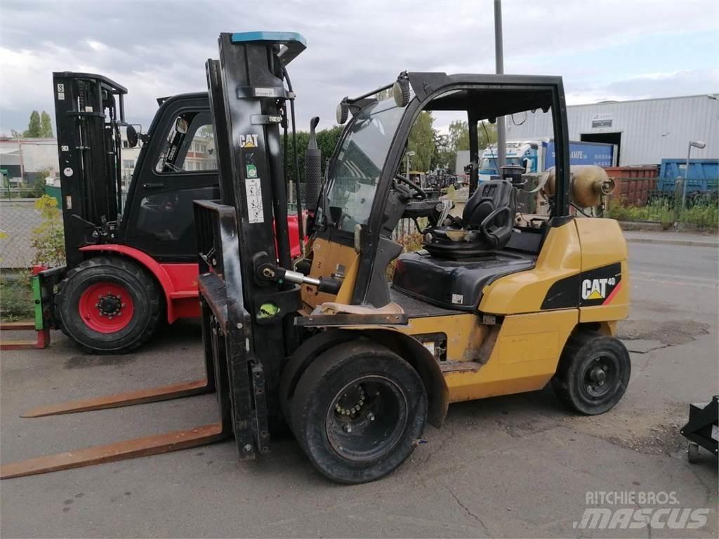 CAT GP40N Andere Gabelstapler