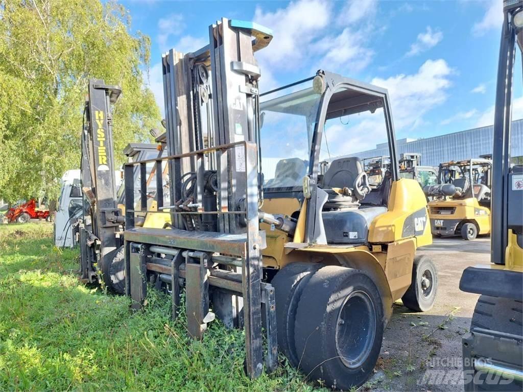 CAT GP40N Andere Gabelstapler