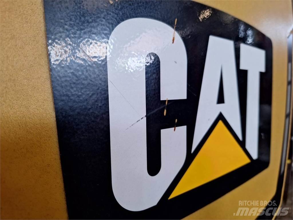 CAT NO20NE Niederhub-Kommissionierer