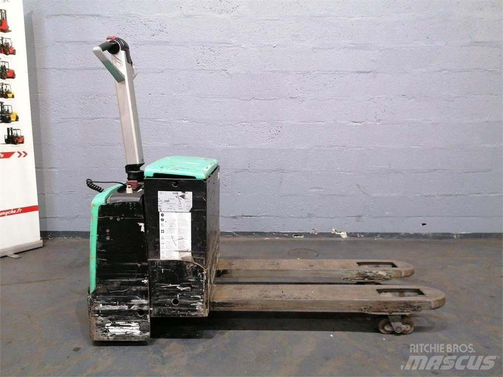 CAT NPP20M Deichselstapler