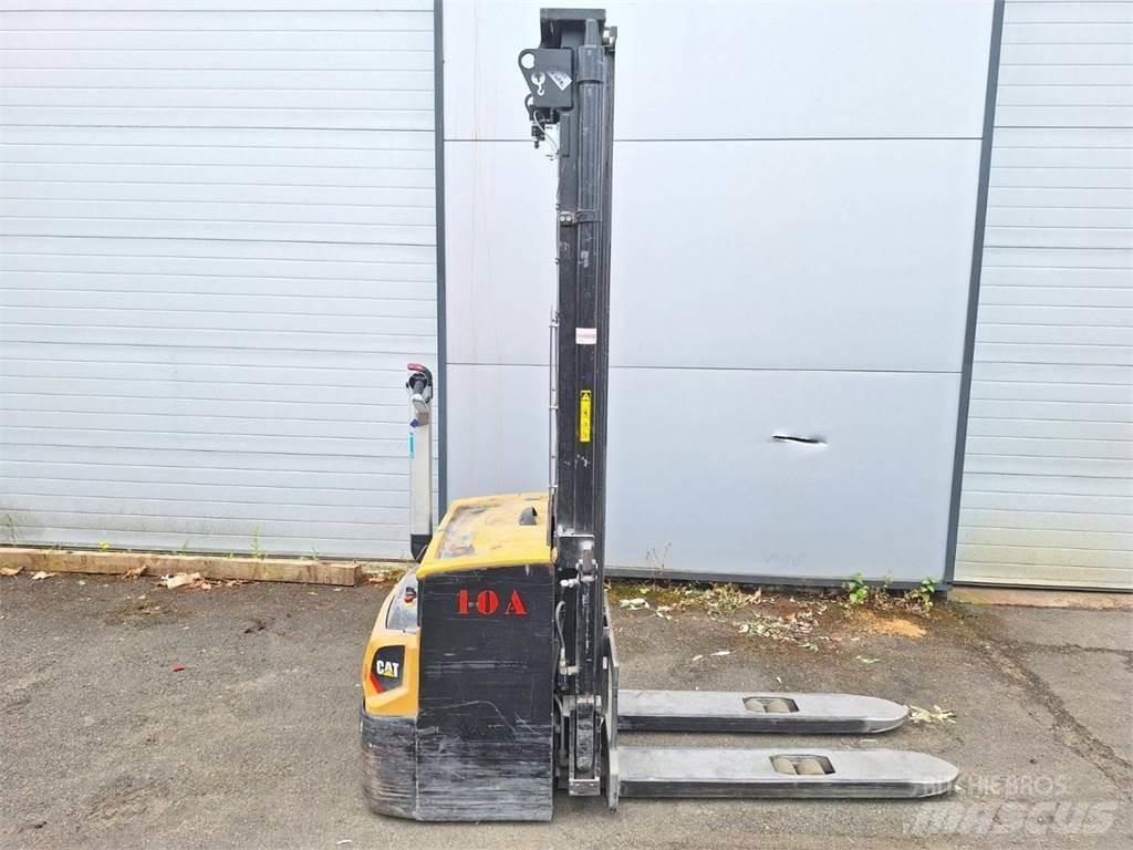 CAT NSP16N2 Deichselstapler