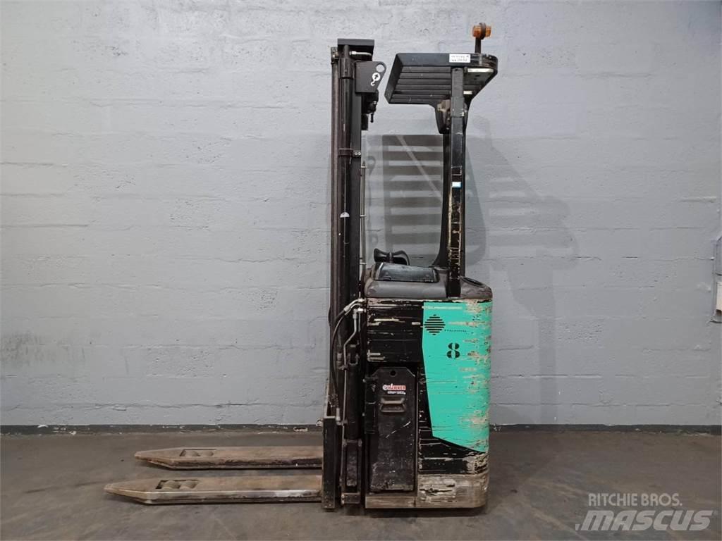 CAT NSR16N Selbstfahrstapler