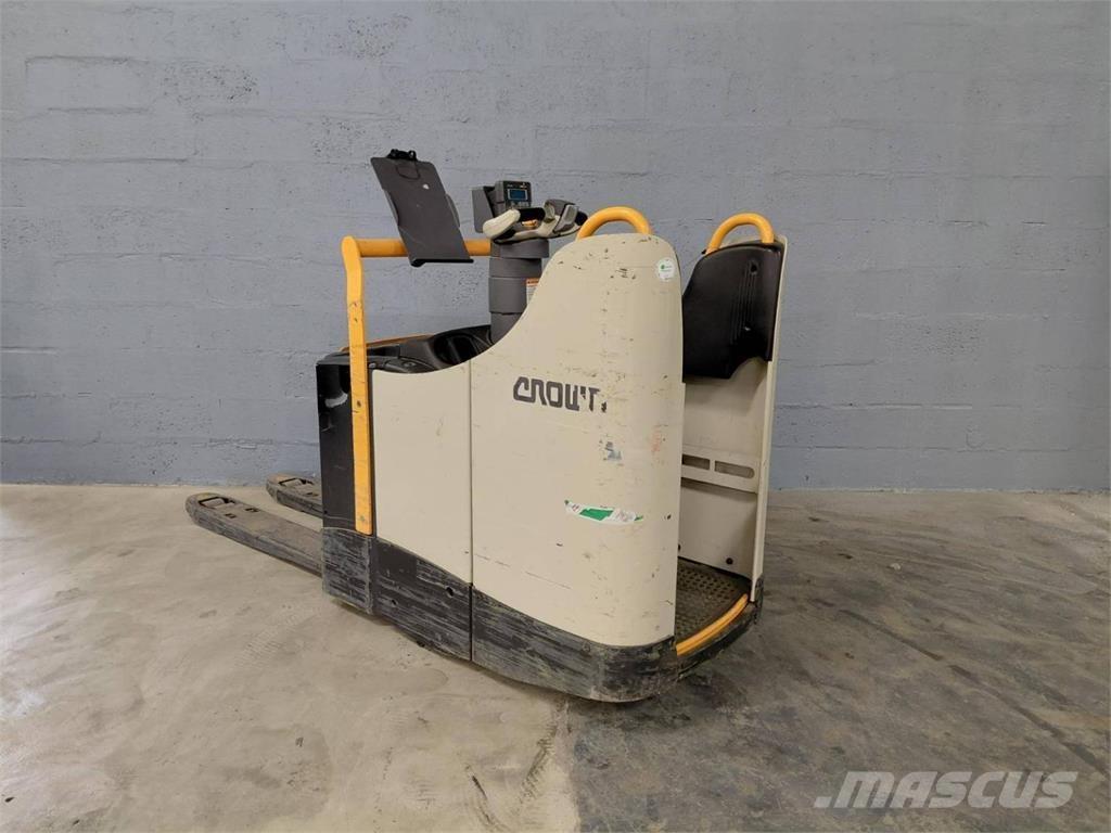 Crown WT3040 Selbstfahrstapler
