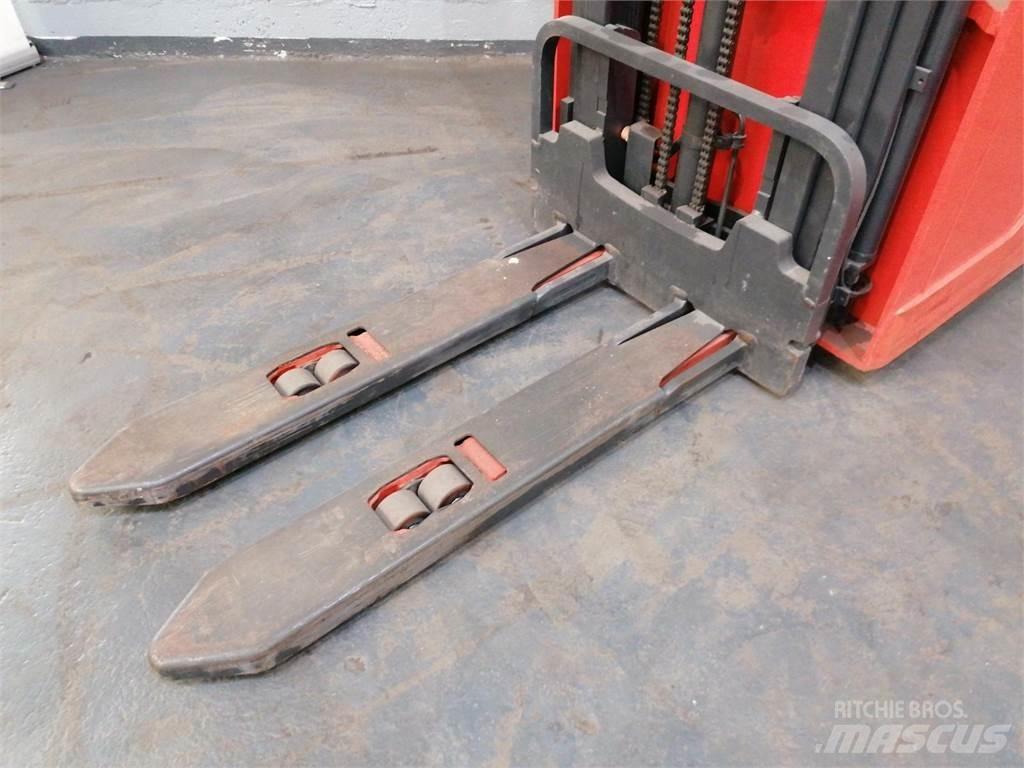 Fenwick L12 Selbstfahrstapler