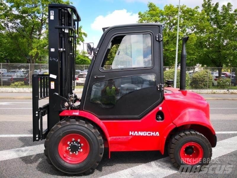 Hangcha TT30-2 Geländestapler