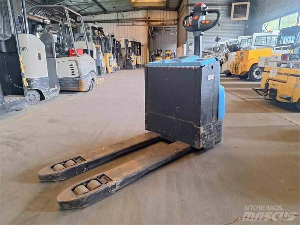 Heli CBD20-150 Deichselstapler