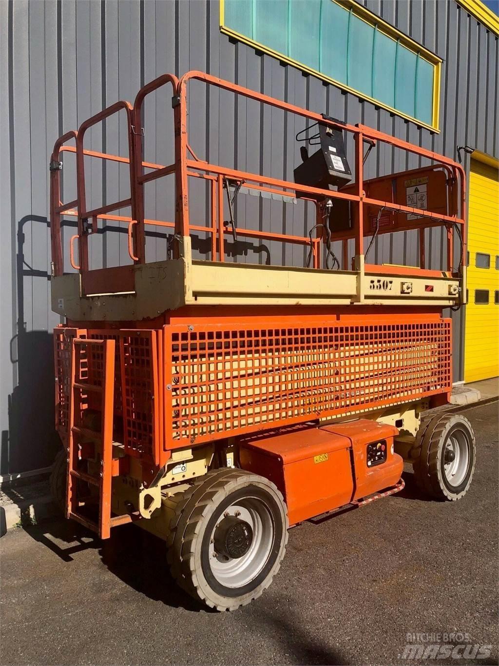 JLG 3369 LE Scheren-Arbeitsbühnen