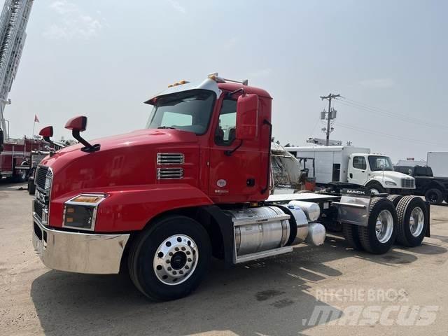 Mack ANTHEM Andere Transporter