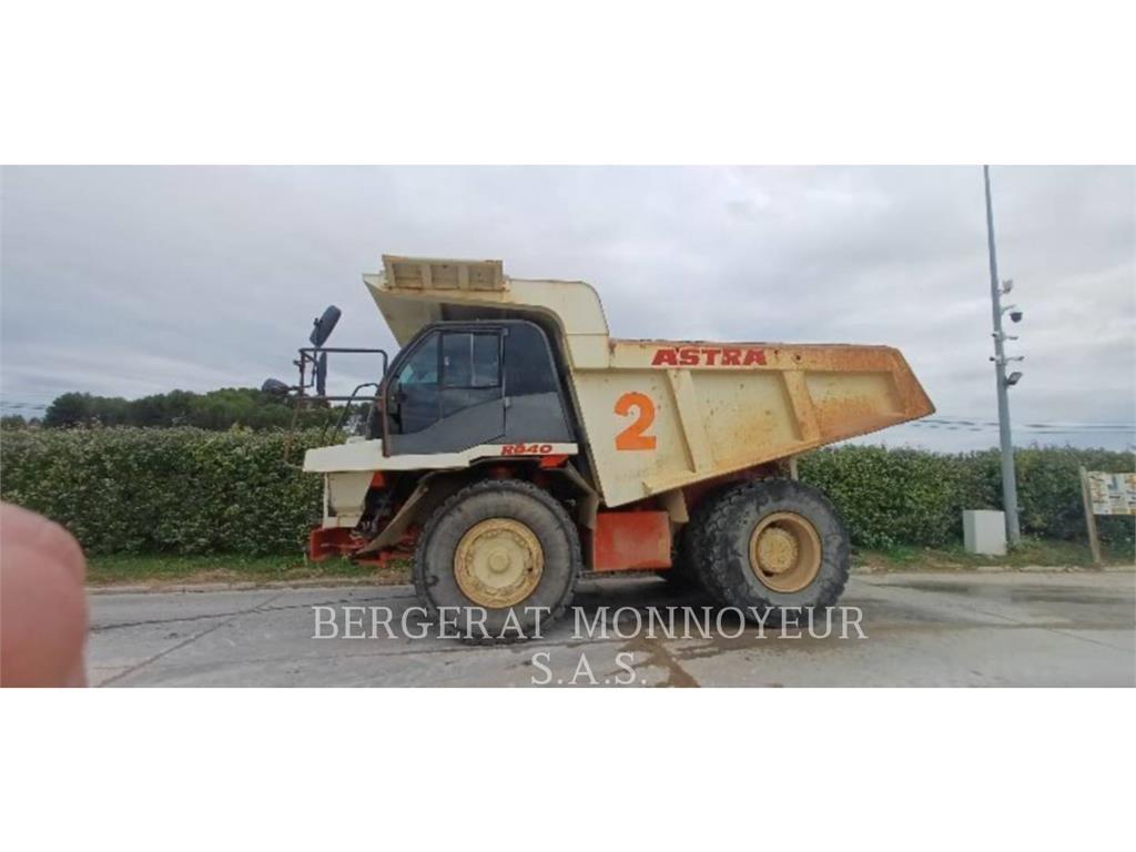 Astra RD40 Dumper - Knickgelenk