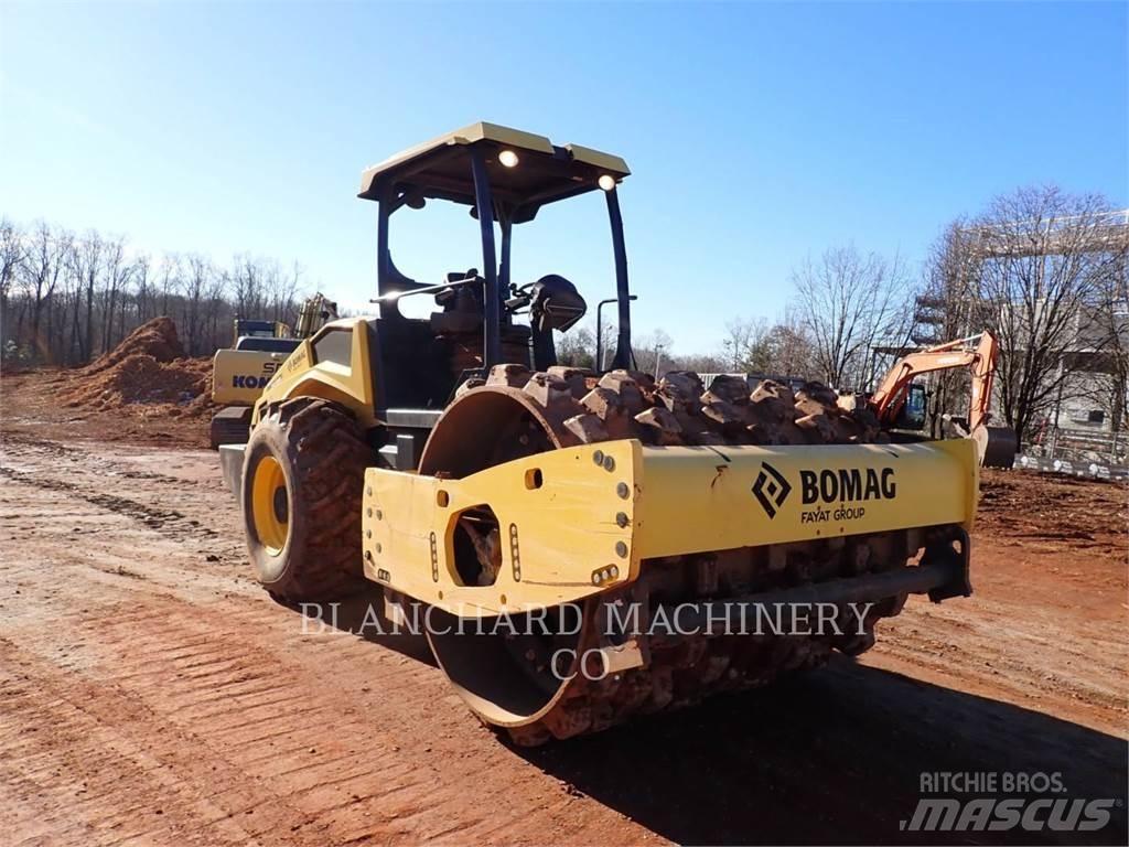 Bomag BW211PHD-5 Erdbauwalzen