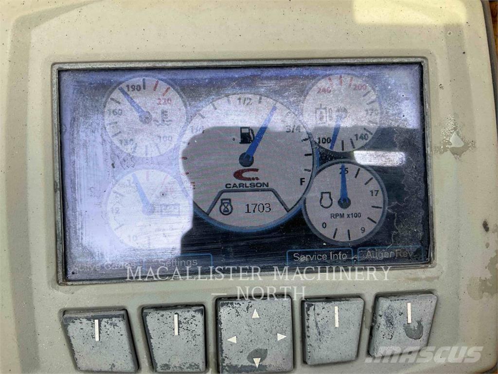 Carlson CP75II Strassenfertiger