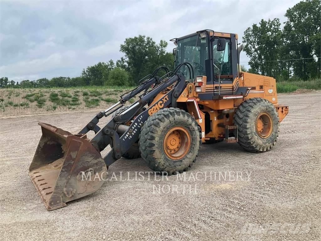 CASE 621 Radlader