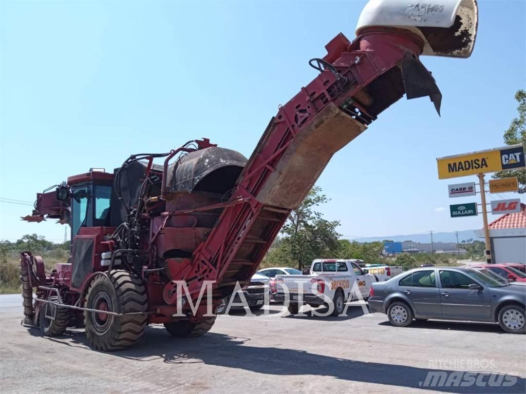 CASE A7000 Harvester