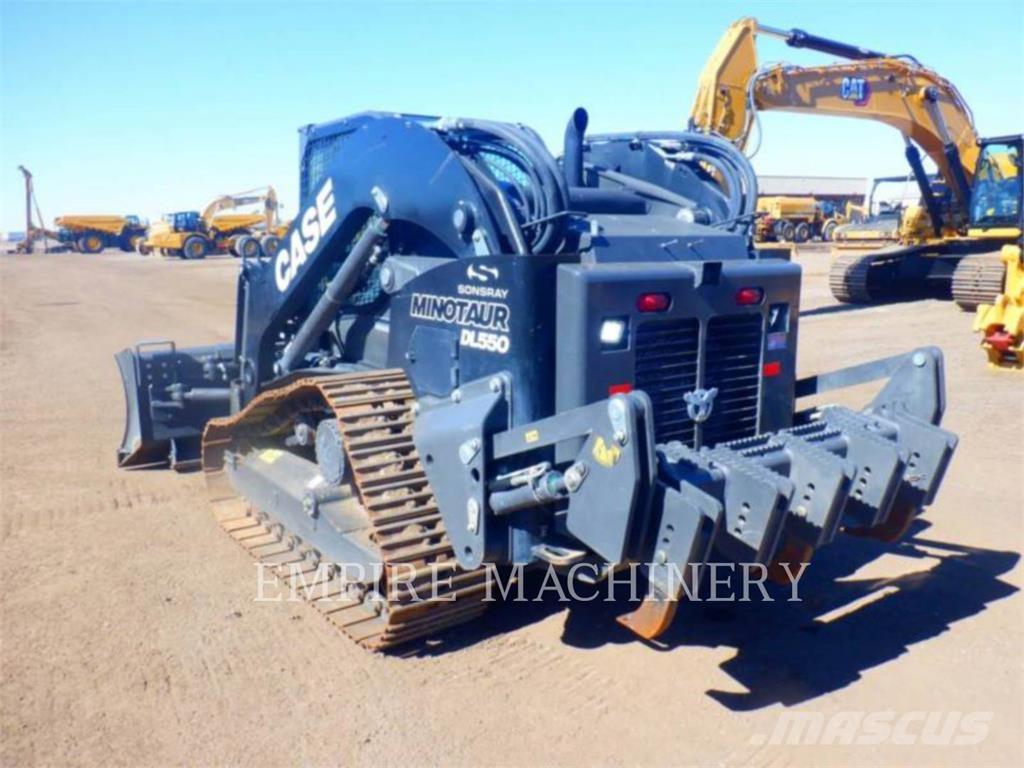 CASE DL550 Kompaktlader