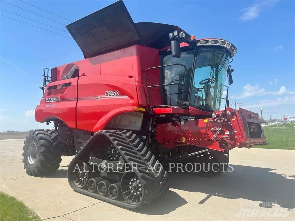 Case IH 8250 Mähdrescher