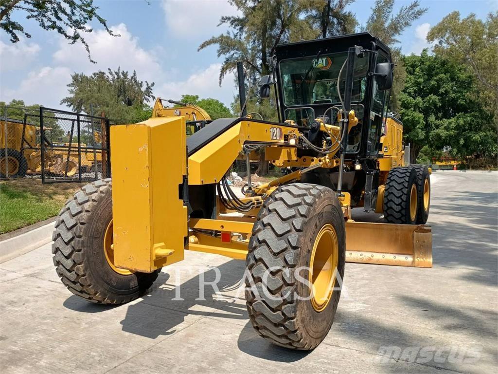 CAT 120 Grader