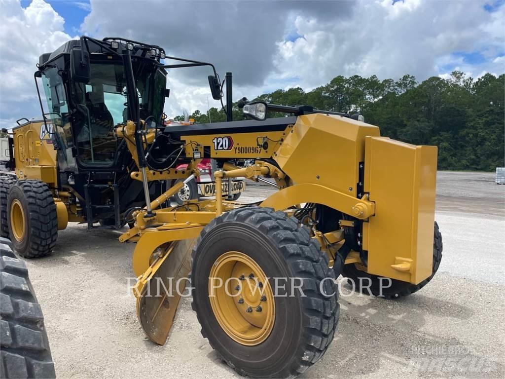 CAT 120 AWD CS Grader