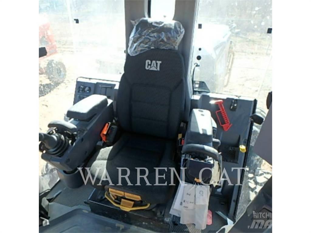 CAT 120 JY Grader