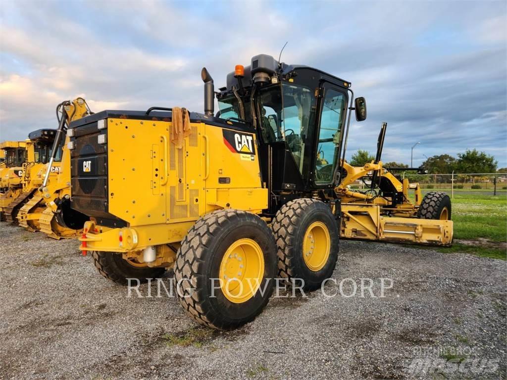 CAT 120 LVR Grader