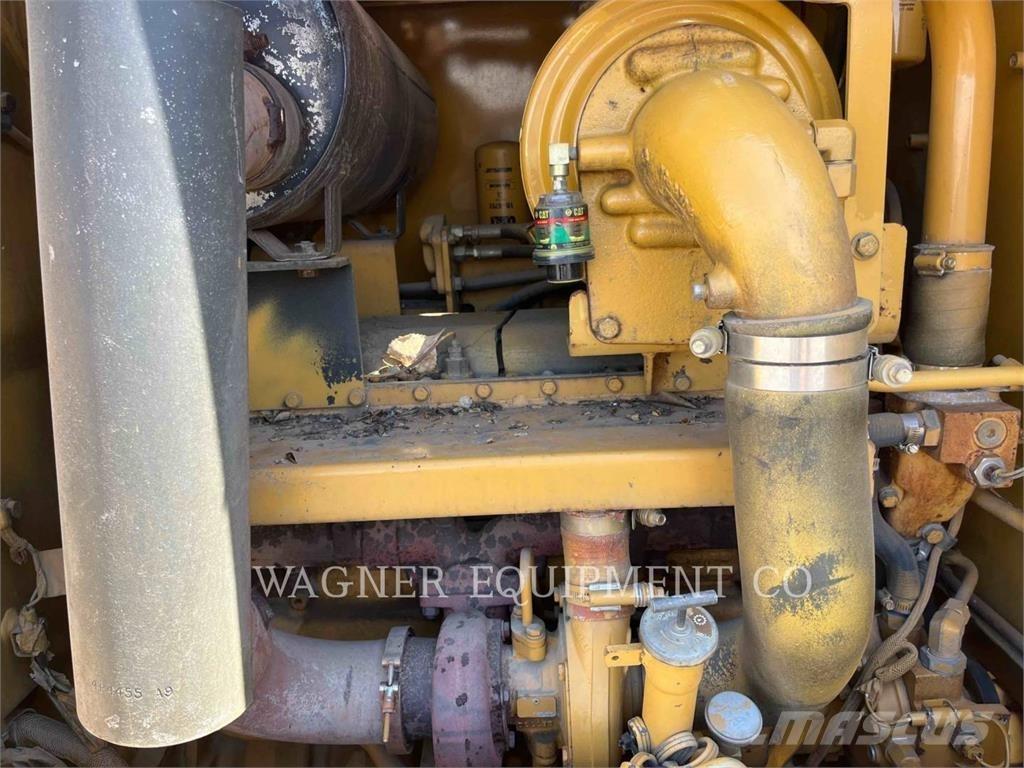CAT 120H Grader