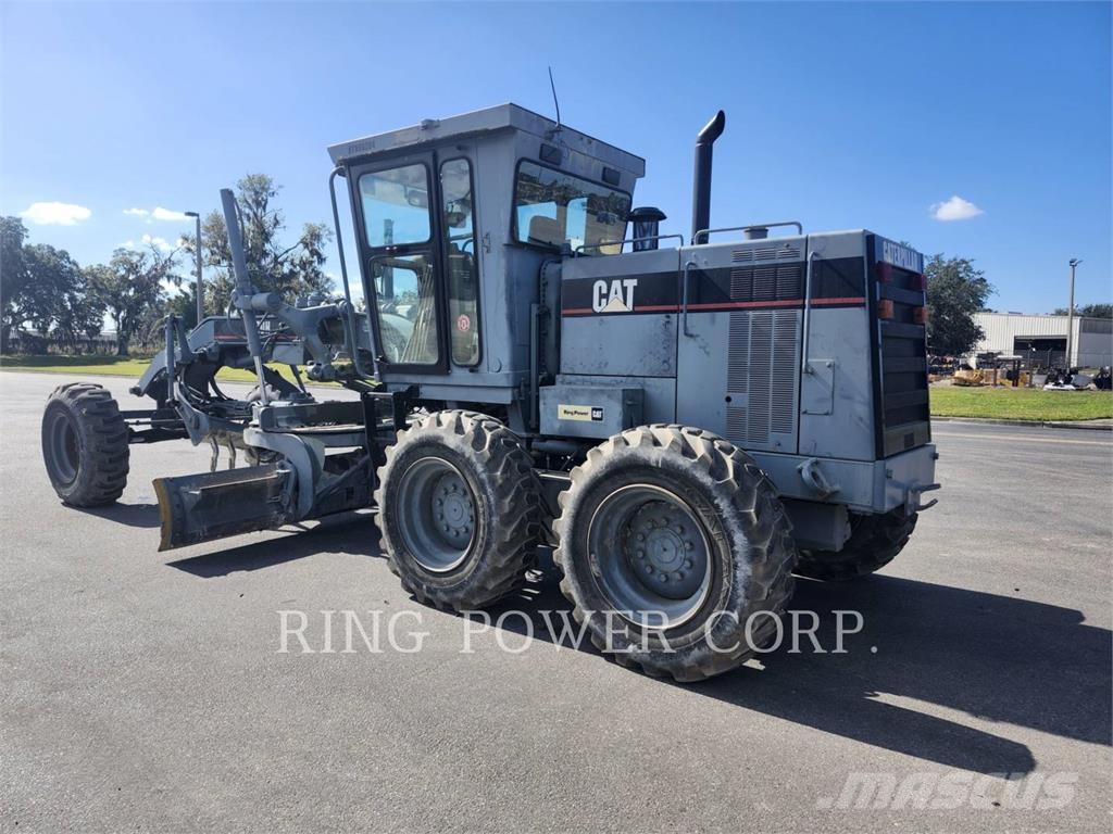 CAT 120H Grader
