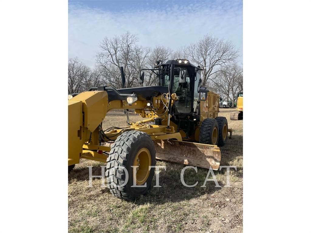 CAT 120M2 Grader