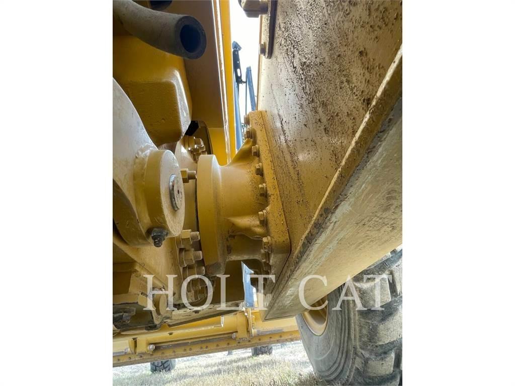 CAT 120M2 Grader