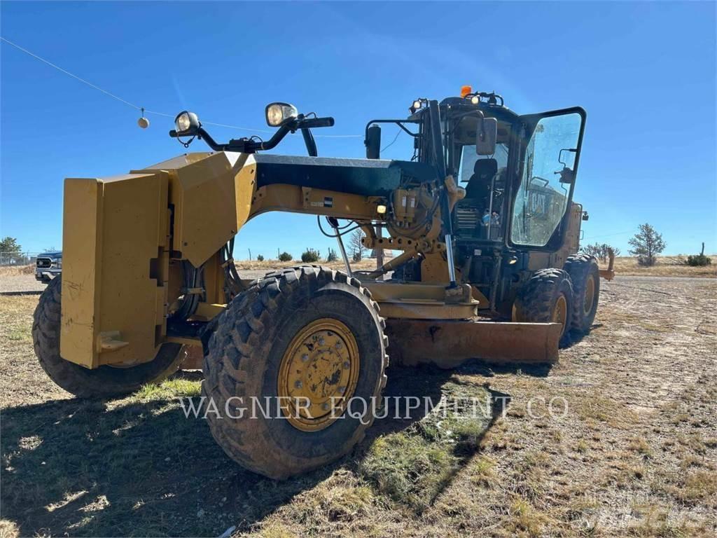 CAT 120M2 AWD Grader