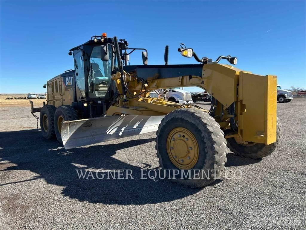 CAT 120M2 AWD Grader