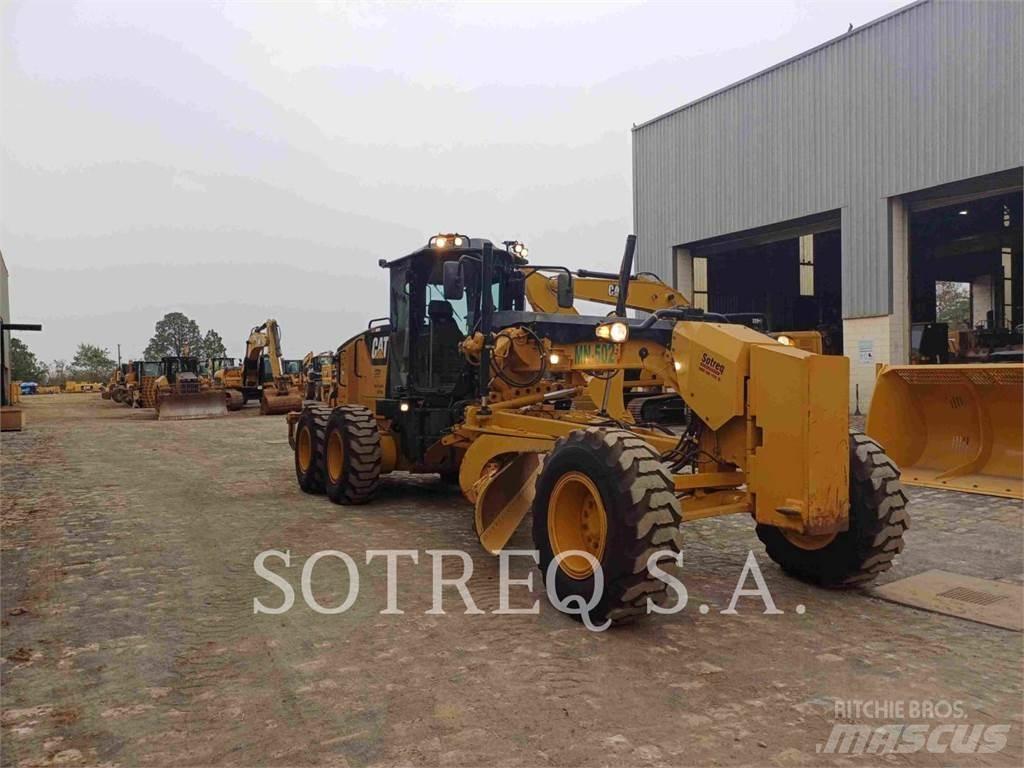 CAT 12M Grader