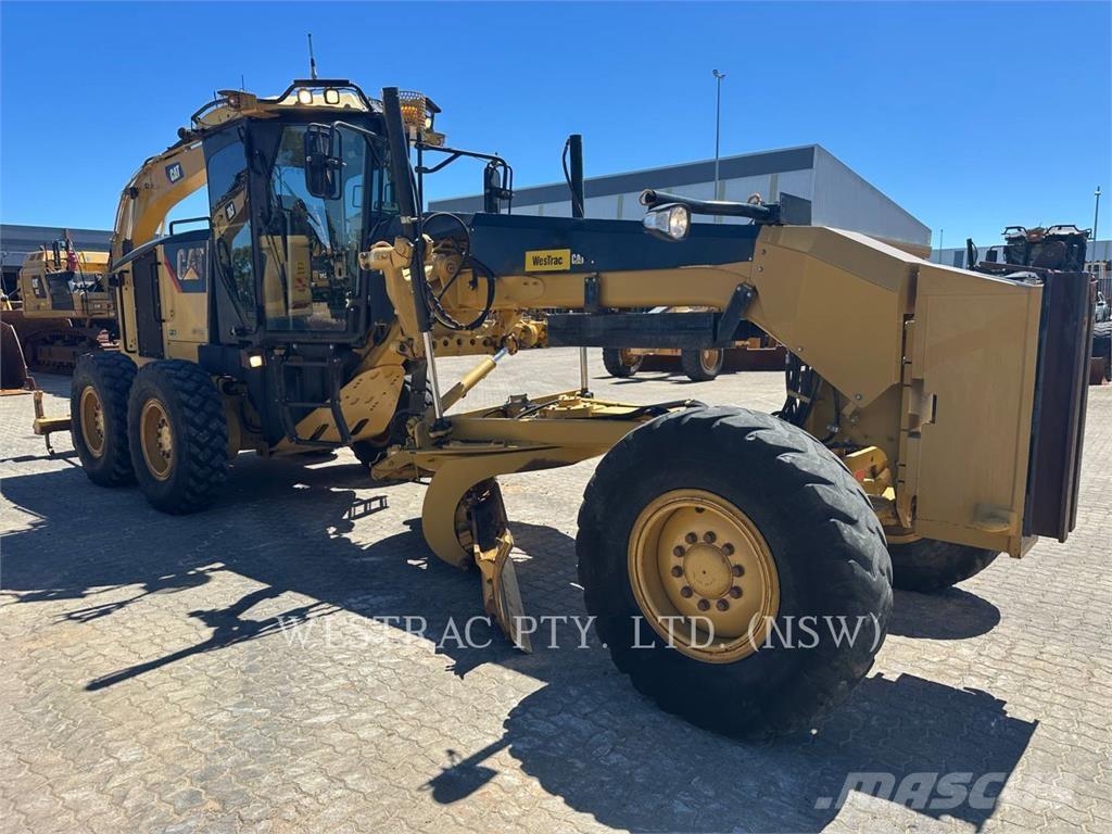 CAT 12M Grader