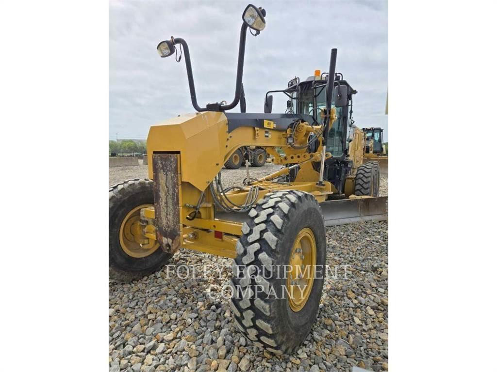 CAT 12M2 Grader