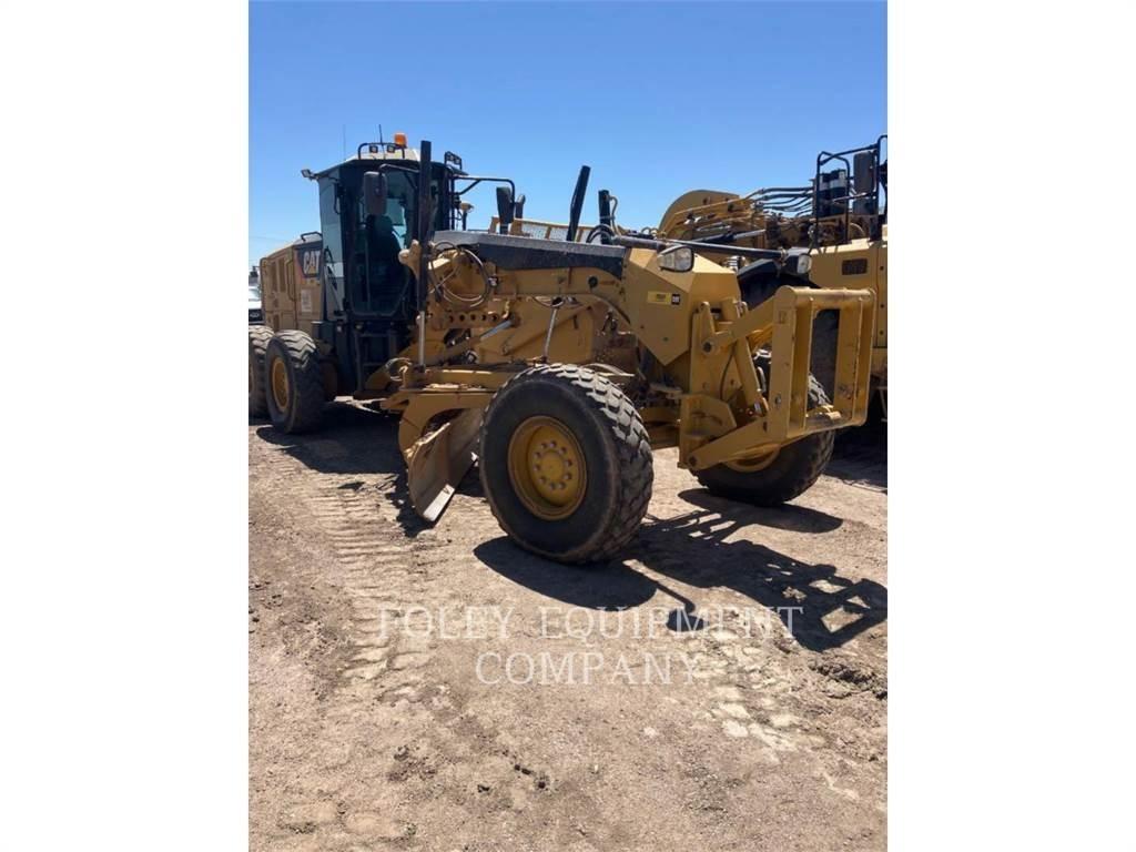 CAT 12M2 Grader