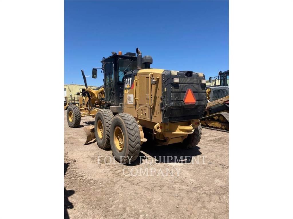 CAT 12M2 Grader