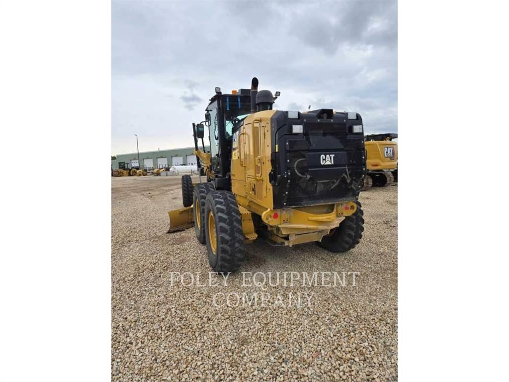 CAT 12M2 Grader