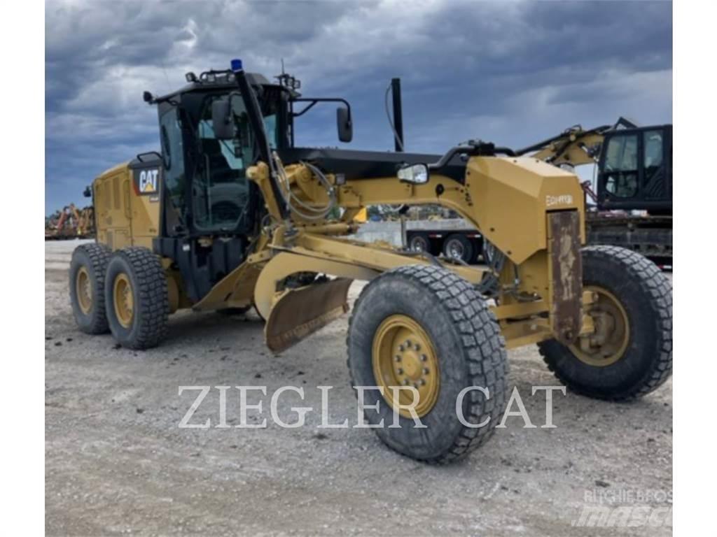 CAT 12M2 Grader