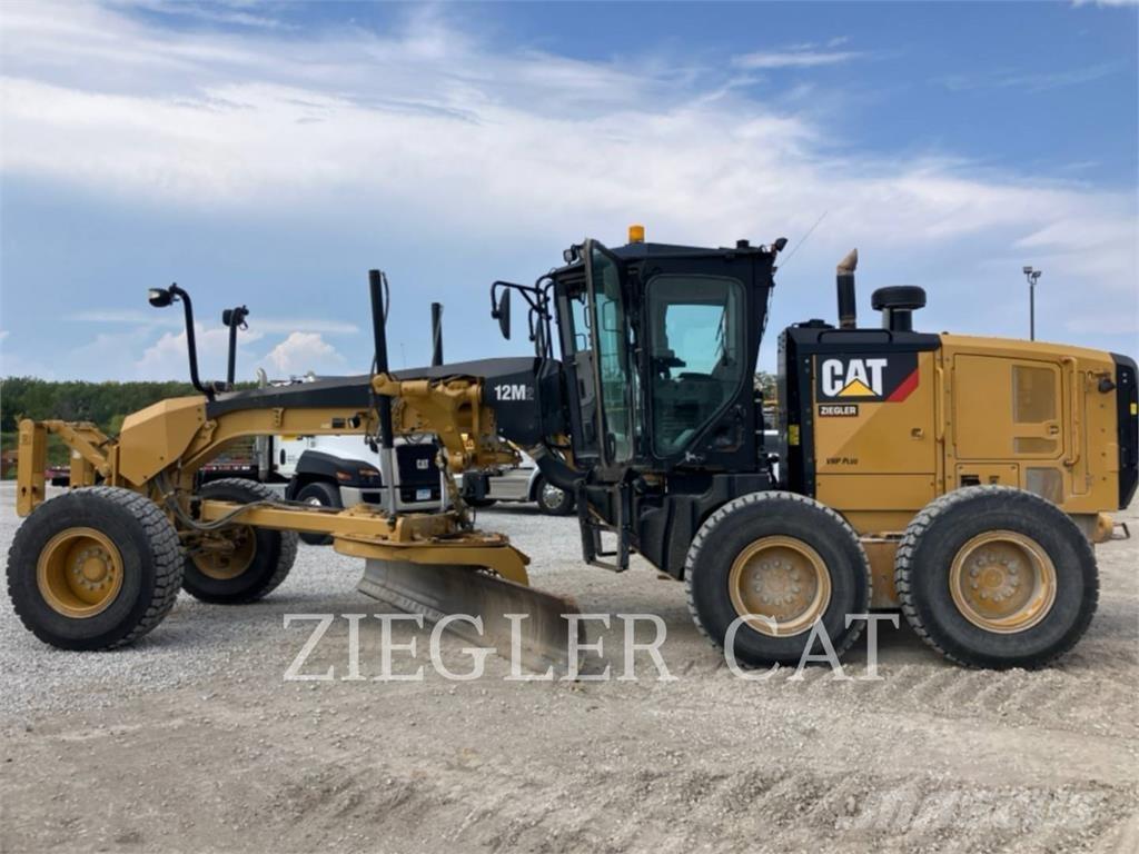 CAT 12M2 Grader