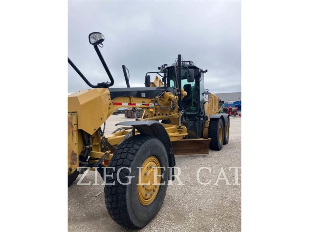CAT 12M2AWD Grader