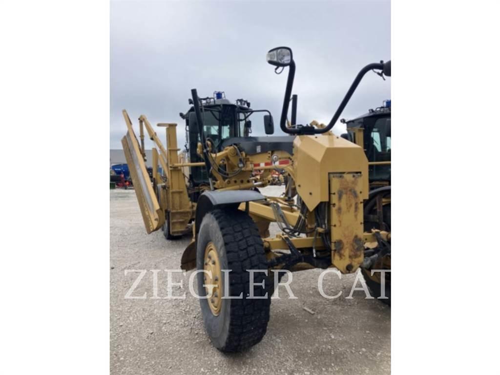 CAT 12M2AWD Grader