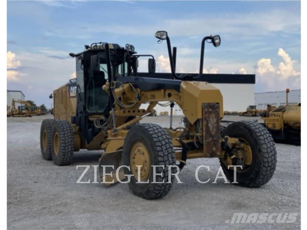 CAT 12M2AWD Grader